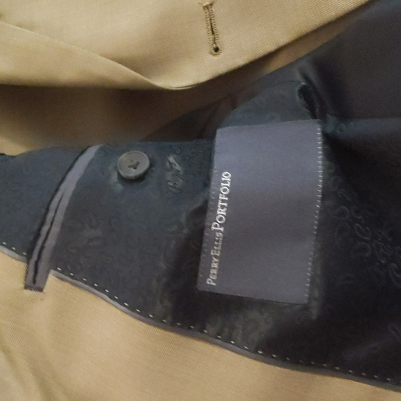 Perry Ellis Suit Taupe - Picture 3 of 12